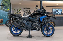 Bild in Galerie-Viewer laden, MAD DesertFox Double D BMW R1300 GS Muffler (ex. VAT) - MAD Exhausts
