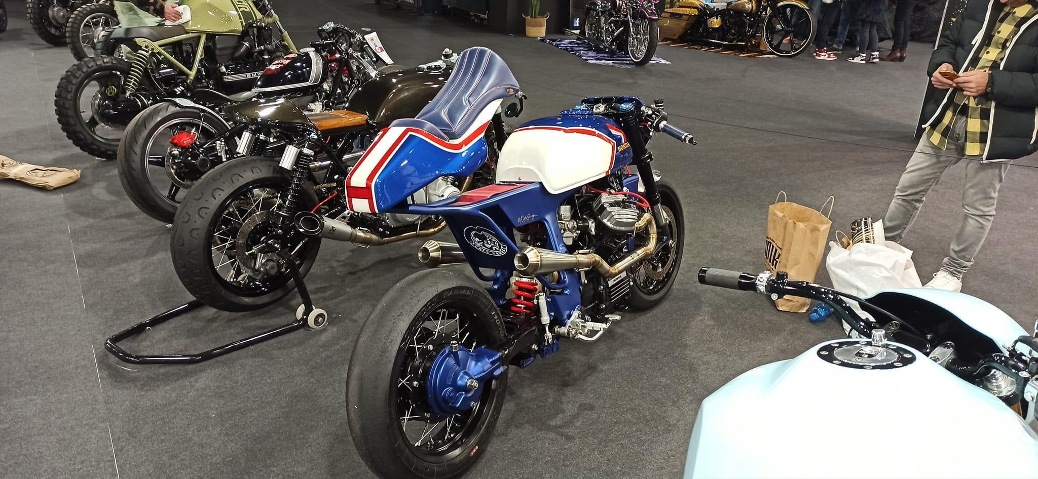Honda CX GL Scrambler 2 in 2 exhaust - MAD Exhausts
