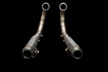 Load image into Gallery viewer, BMW R18 Exhaust Two Smoking Barrels - MAD Exhausts