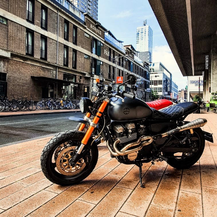 Honda CB750 Exhaust 'The sidewinder' (ex. VAT) - MAD Exhausts