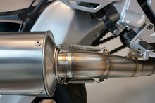 Bild in Galerie-Viewer laden, Yamaha XSR900 GP performance exhaust