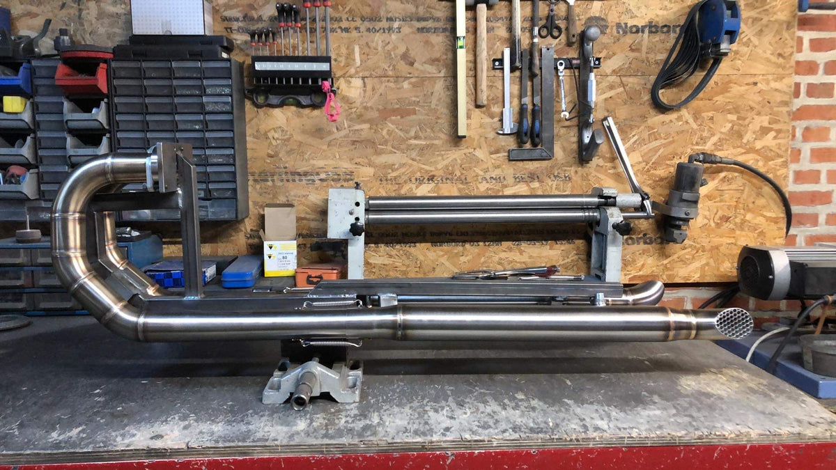 BMW R18 Exhaust Two Smoking Barrels MAD Exhausts